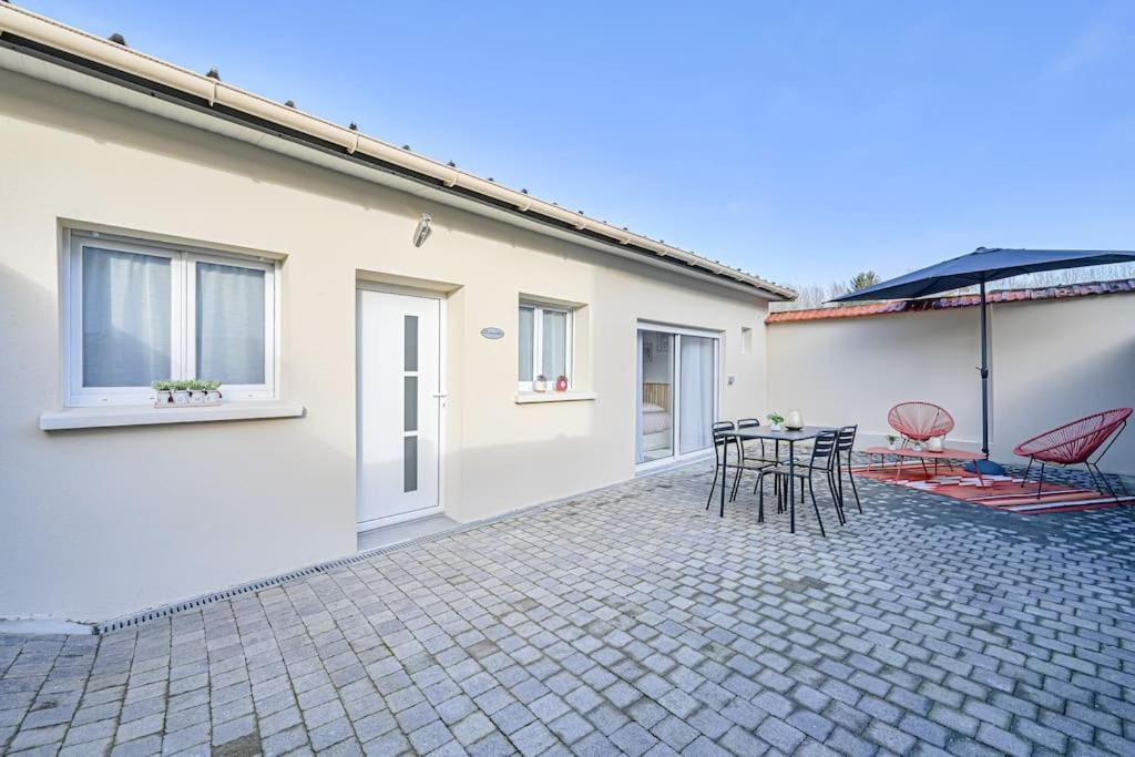 La Parenthese Apartment Claye-Souilly Exterior photo